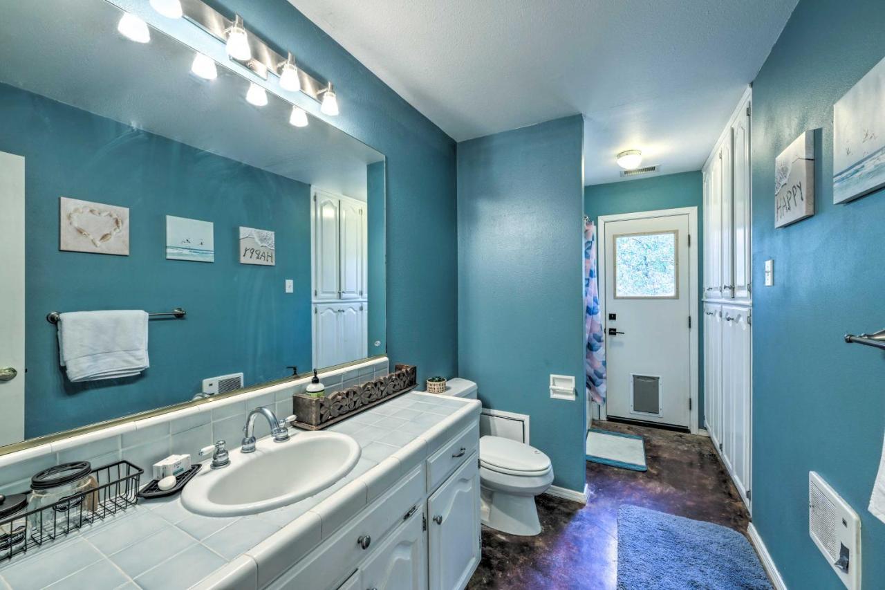 Charming Home Less Than 10 Mi To Sequoia Natl Park! Three Rivers Eksteriør billede